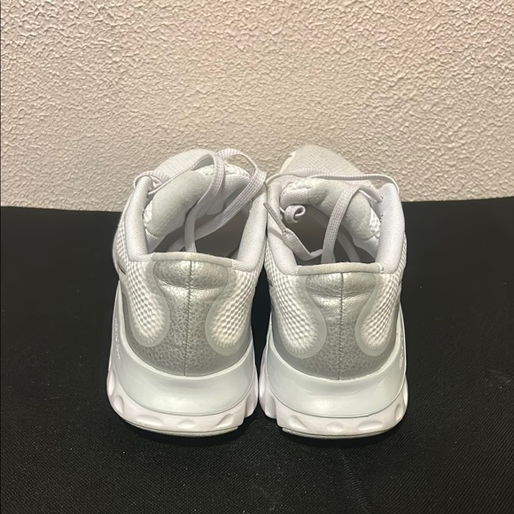 Nike White Athletic Running Sneaker - Picture 3 of 4